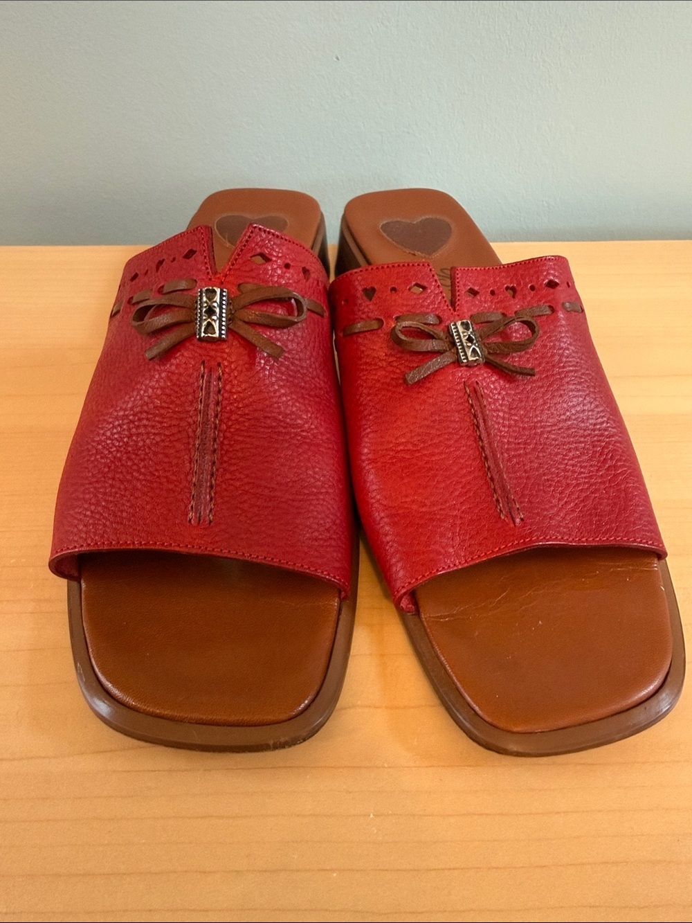 Brighton Java Slip on 8.5 - Picture 2 of 4